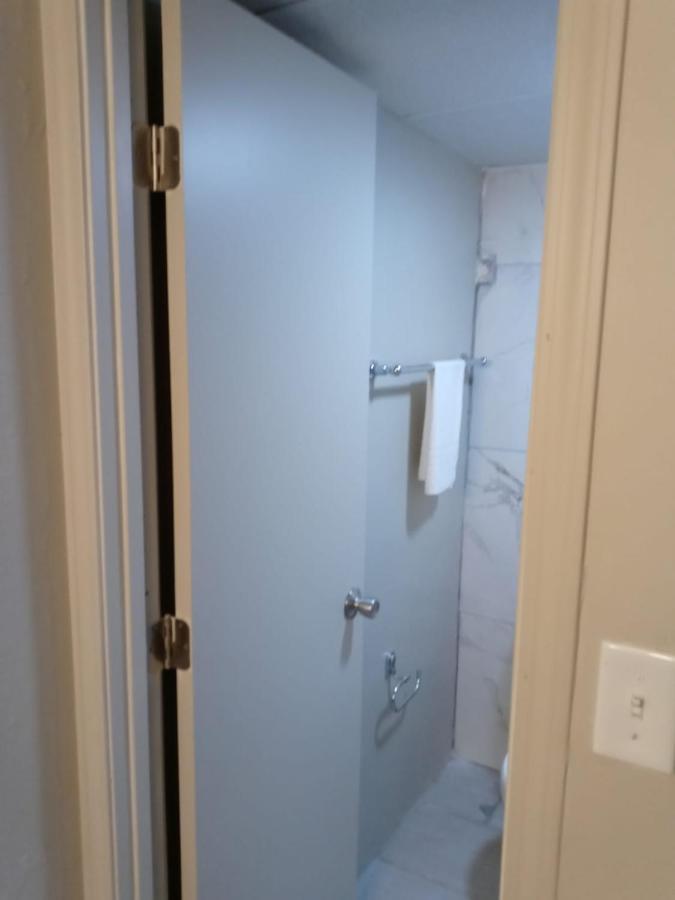 Peachtree Inn & Suites Доравил Екстериор снимка